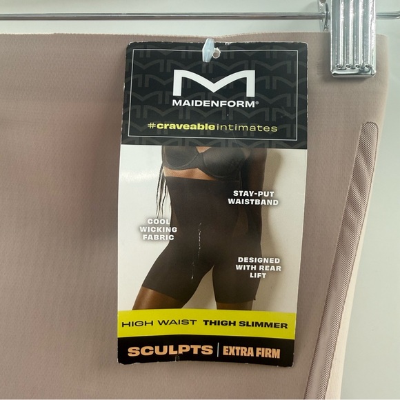 NWT Maidenform Craveable Intimates High Waisted Thigh Slimmer Sculpt Extra Firm - Picture 3 of 11